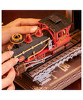 Book Nook, Century Train3